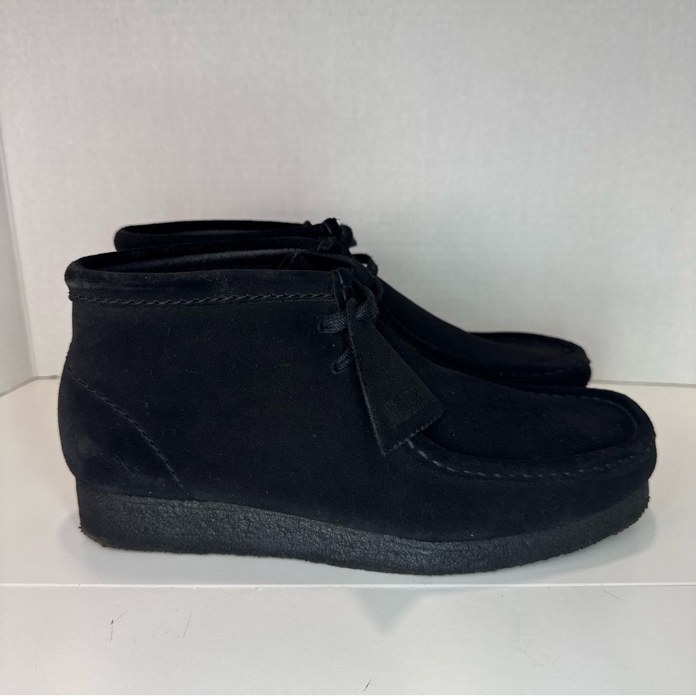 Clarks Women's Black Wallabees Chukka Boots (Mint Condition) - Picture 6 of 8